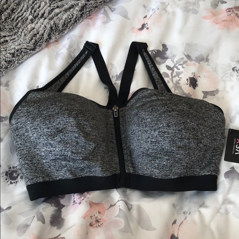 Victoria Secret knockout front close sports bra